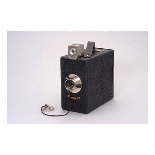 The Cherry Hand Camera, Japan’s first brand name camera, and Sakura Hakkin Type Paper, Japan’s first photographic paper are marketed