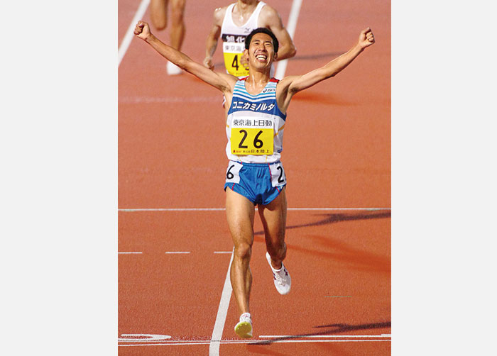 2008年日本選手権での松宮隆行。この年、5000mと10000mの2種目で三連覇を果たすという偉業を成し遂げた。