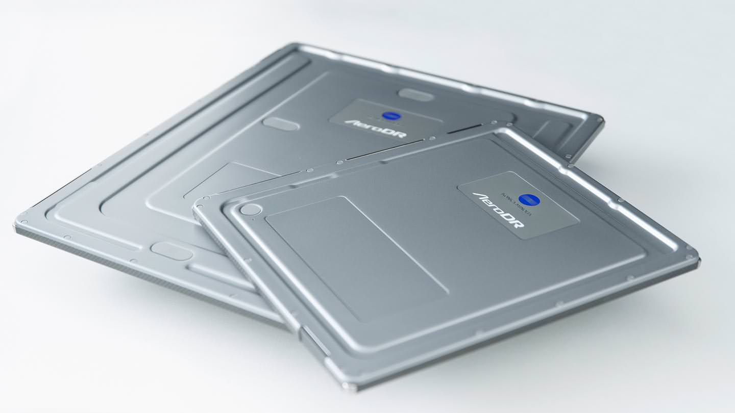 「ワイヤレスデジタルラジオグラフィシステム AeroDR fine」の写真です。