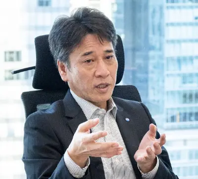 常務執行役 情報機器事業管掌 高山 典久