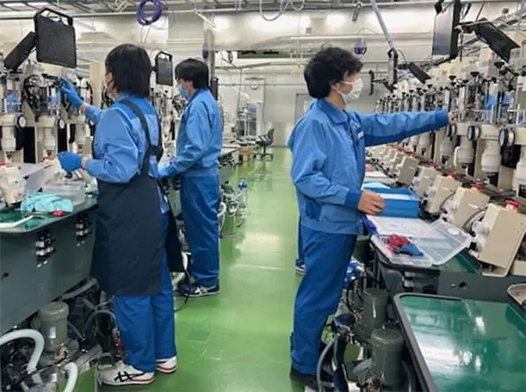 東京サイト八王子の研磨工程