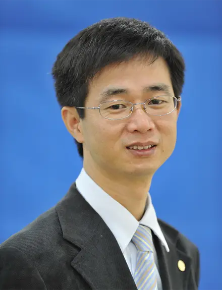 胡晓峰 様の顔写真
